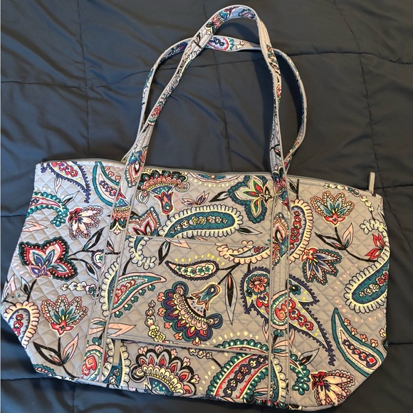 Vera Bradley Handbags - Vera Bradley Multicolor Paisley Travel Bag